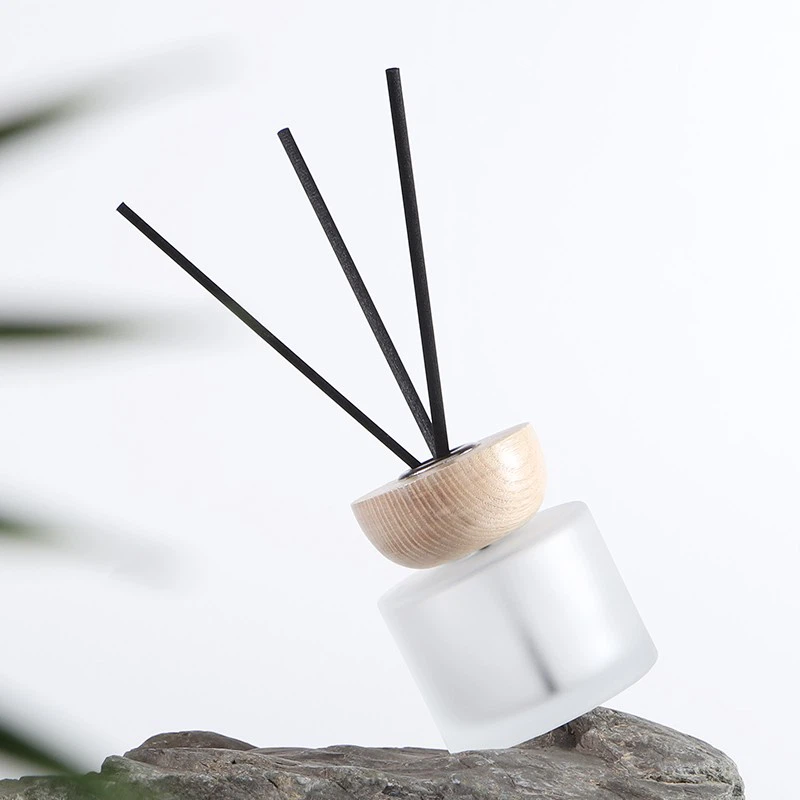 supplers frosted diffuser bottle